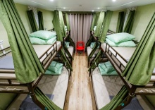 2. Мужской 8 чел. (верх 90 см.) в Nice hostel Crocus