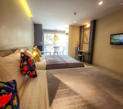 Четырёхместный номер Deluxe в Sino House Phuket Hotel