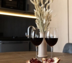 Двухкомнатное семейное Шале с террасой и видом на горы в Home-Olkhon