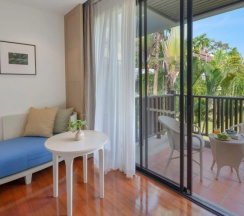 Двухместный номер Wing Superior Garden двуспальная кровать в Amari Koh Samui