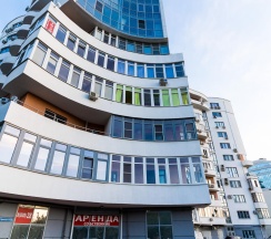 1-комнатные апартаменты люкс в LetoApart (ЛетоАпарт) на улице Приморская