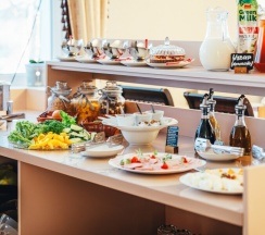 Джуниор Сюит в Лабиринт