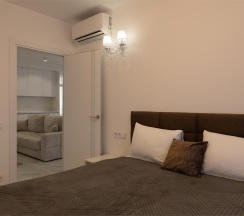 Улучшенные апартаменты с балконом в Sphera apartments by Stellar