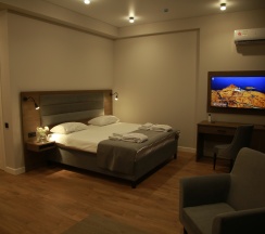 Семейный Люкс в Buta Hotel