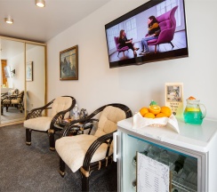 Джуниор Сюит в Крестовая падь