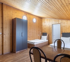 Сеймейный улучшенный номер Wood в Максим Парк-Лоо