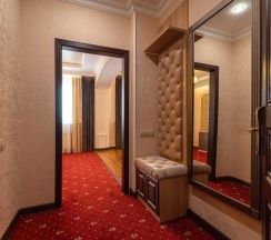 Luxe KING в Hotel Villa MARALIS