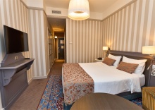 Номер Classic с двуспальной кроватью в Mercure Арбат