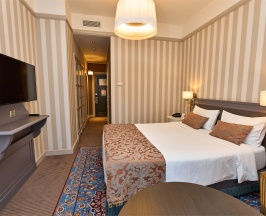 Номер Classic с двуспальной кроватью в Mercure Арбат