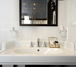 Семейный люкс в Design Hotel Senator