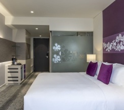 Двухместный клубный номер Privilege двуспальная кровать в Mercure Hai Phong