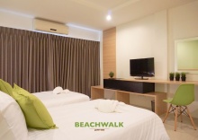 Двухместный номер Deluxe с балконом 2 отдельные кровати в Beachwalk Jomtien