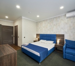 Коннект с балконом в Val`kont hotel