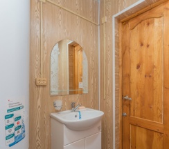 Коттедж Standard с красивым видом из окна в Раш