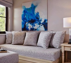 Номер Deluxe с видом на воду в Aphrodite Hills Hotel