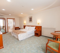 Superior Suite в Берёзка