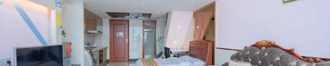 Трёхместный номер Superior с видом на город в Louidon Mega Duplex Apartment - Beijing Rd