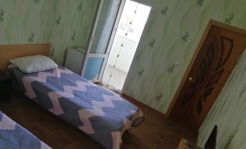 Двухместный номер Standard с балконом и с красивым видом из окна (двуспальная кровать) в Ореховый