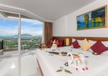 Двухместный номер Grand Deluxe двуспальная кровать в The View Rawada Phuket