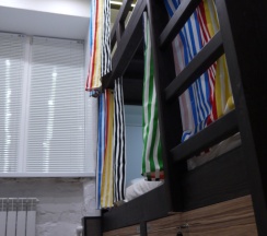 Кровать в общем номере в Стерео