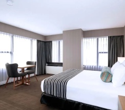 Двухместный номер Standard 2 отдельные кровати в Sandman Signature Calgary Downtown Hotel