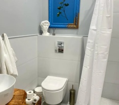 Двухместная студия (двуспальная кровать) в Апартаменты Атмосферная студия в самом сердце Владикавказа
