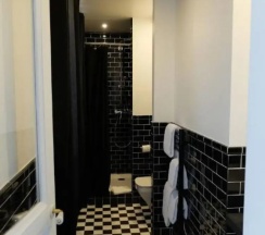 Четырёхместный номер Standard в Alba Opera Hotel