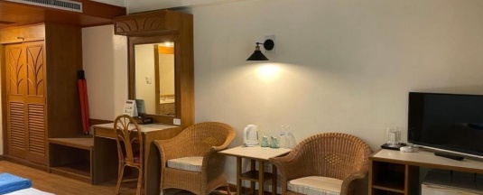 Двухместный номер Deluxe с балконом двуспальная кровать в Golden Sand Inn