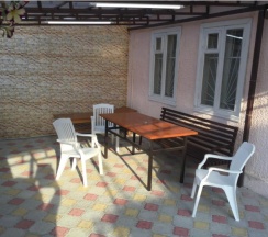 Семейный коттедж с 2 комнатами с красивым видом из окна в Holiday Home