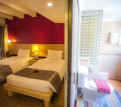 Family Suite бунгало с 4 комнатами в Natural Park Resort