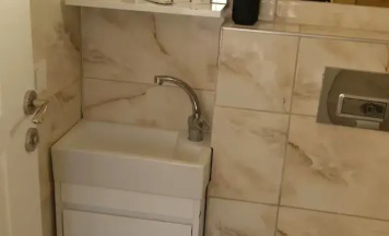 Трёхместный семейный номер в Deadel Hotel