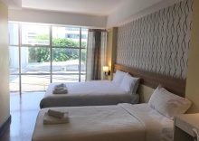 Трёхместный номер Deluxe в Snooze Hotel Thonglor Bangkok