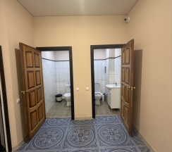 Кровать в общем номере (общая ванная комната) в Легенда