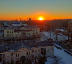 Большой двухкомнатный номер с отдельной спальней и кухней в Port inn