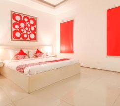 Двухместный номер Deluxe двуспальная кровать в OYO 1489 Simona Hotel