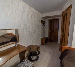 Двухместный номер Comfort двуспальная кровать в Не горюй!