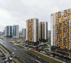 Апартаменты с 2 комнатами с балконом и с красивым видом из окна в Апартаменты Румер в новом жилом комплексе Минск Мир