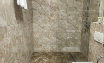 ЛЮКС в Кадгарон