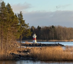 Хаусбот 1 с сауной в Времена Года