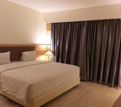 Люкс Deluxe в OYO 666 D' Grande Hotel Batam