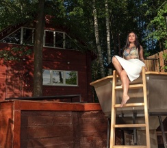 Коттедж "Русская баня"  с сибирским чаном в Клевер