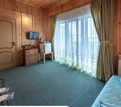 Двухместный номер Deluxe рядом с пляжем двуспальная кровать в Ласточкин дом