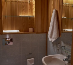 Номер комфорт с 1 двуспальной кроватью (мансарда) в Здрава дача