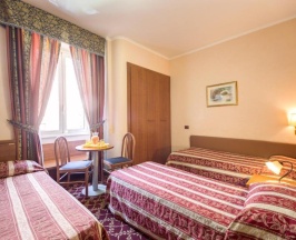 Четырёхместный номер Standard в Buonarroti Home