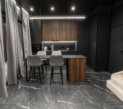 Ривьера Black в Мы здесь