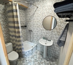 Апартаменты с 2 комнатами с балконом в Белая Дача