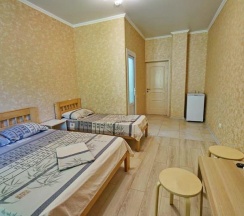 Трехместный номер в Диана
