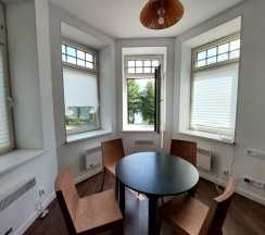 Апартаменты с 2 комнатами с красивым видом из окна в Усадьба у Озера