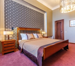 Президентский Люкс в Райкин Plaza Hotel