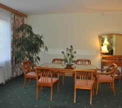 Номер люкс в Западная